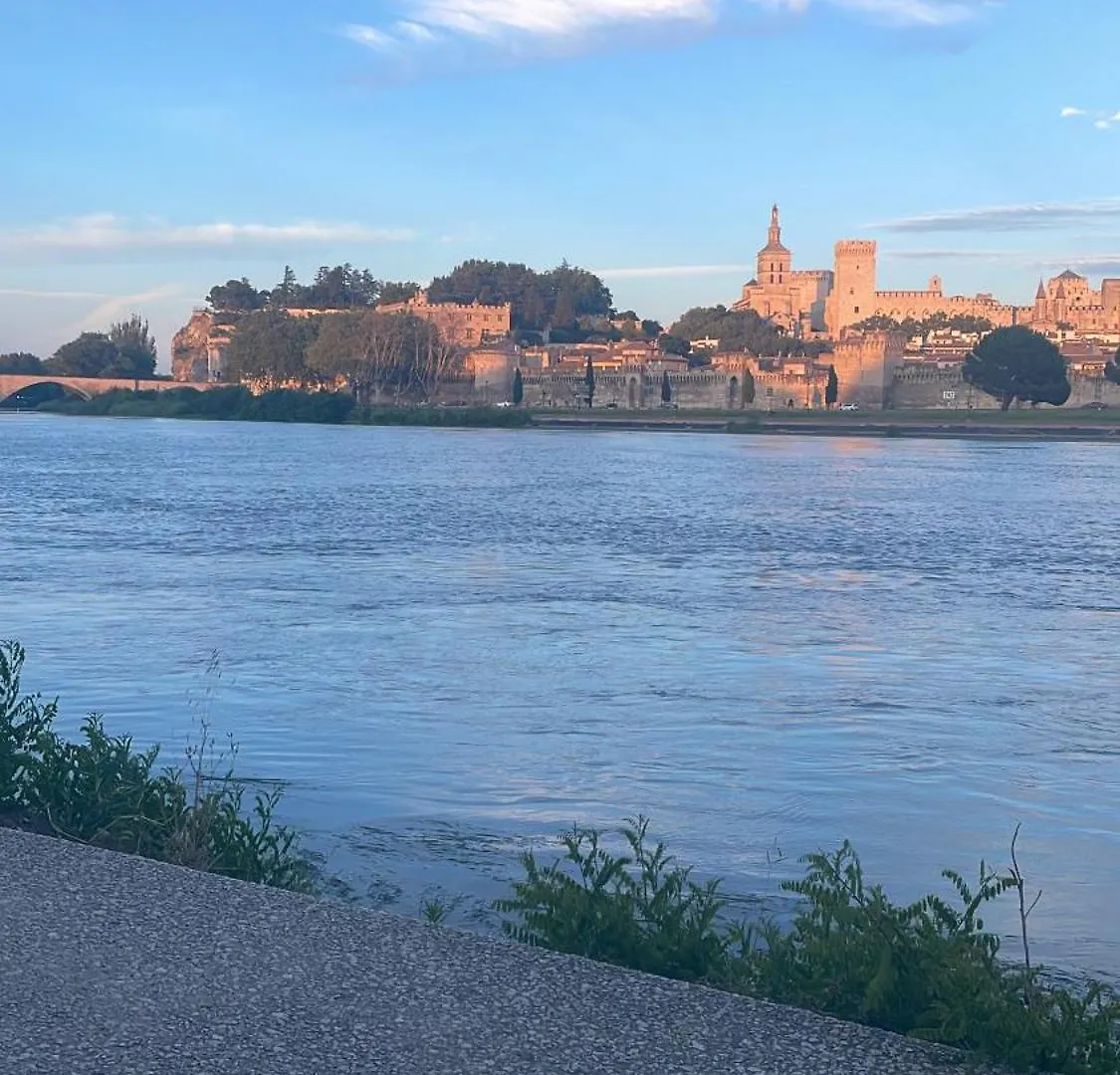 Housse Apartment Avignon France